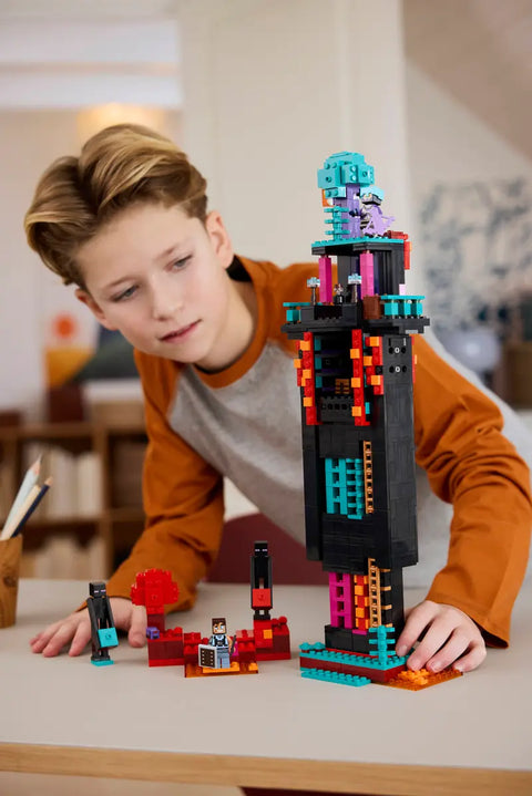LEGO - Minecraft The Enderman Tower 21279 867 Pieces