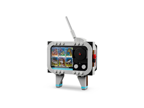 LEGO - Creator 3 In 1 Retro Camera 31147 261 Pieces