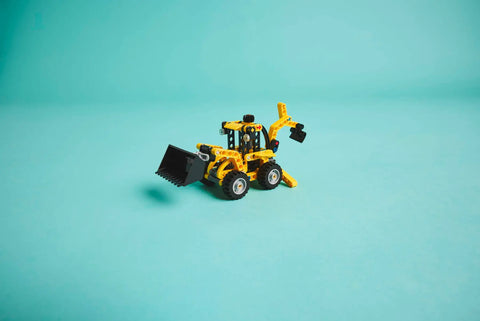 LEG O - Technic Backhoe Loader 42197 104 Pieces
