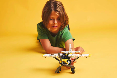 LEGO - Technic Bush Plane 42198 333 Pieces