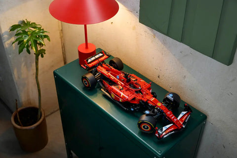 LEGO - Technic Ferrari SF-24 F1 Car 42207 1361 Pieces