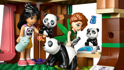 LEGO - Friends Panda Sanctuary Animal Care 42648 243 Pieces