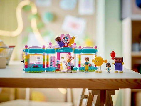 LEGO - Friends Heartlake City Candy Store 42649 376 Pieces