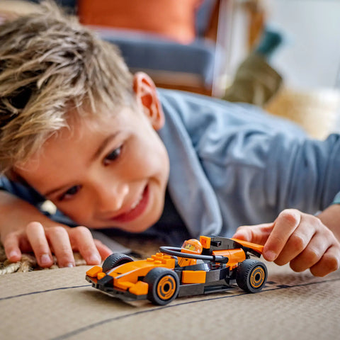 LEGO - City F1 Driver with McLaren Race Car 60442 86 Pieces
