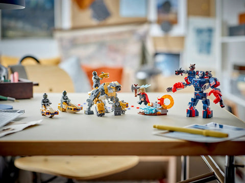 LEGO - Marvel Avengers: Endgame Thor vs. Chitauri 76322 373 Pieces