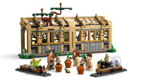 LEGO - Harry Potter Hogwarts Castle: Herbology Class 76445 390 Pieces