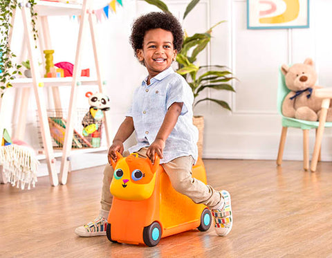 B. On the Gogo Cat Ride-On Suitcase