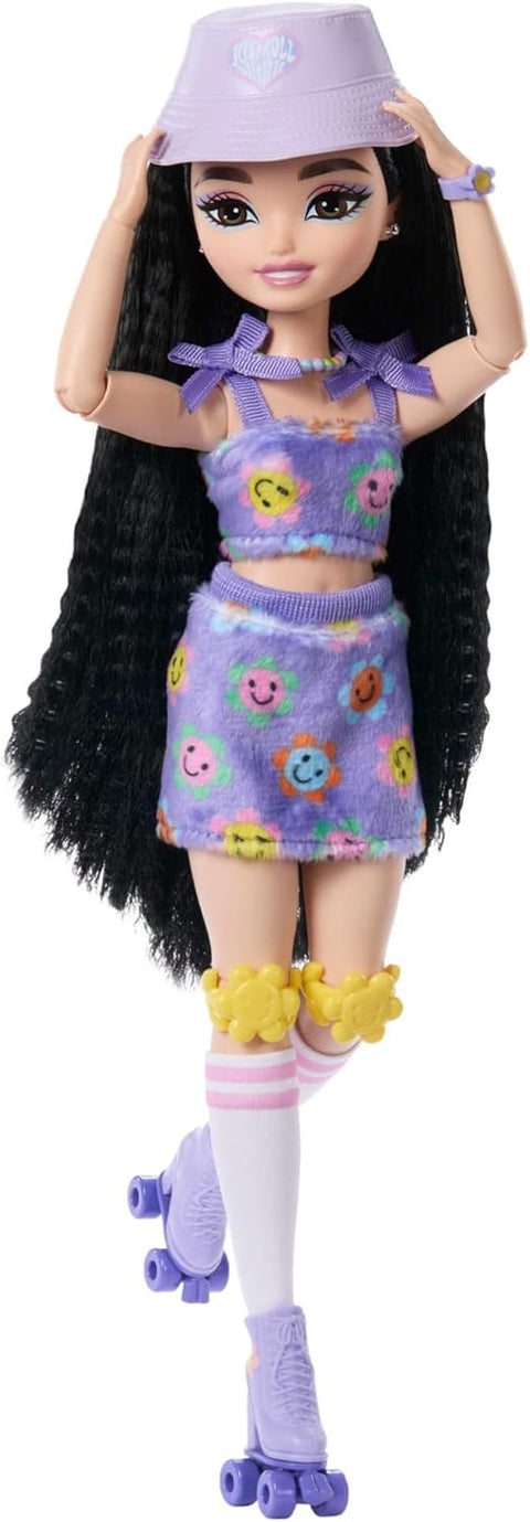 Barbie Dream Besties Renee Roller Skating Fashion Doll With 12 Video & Food Themed Accessories