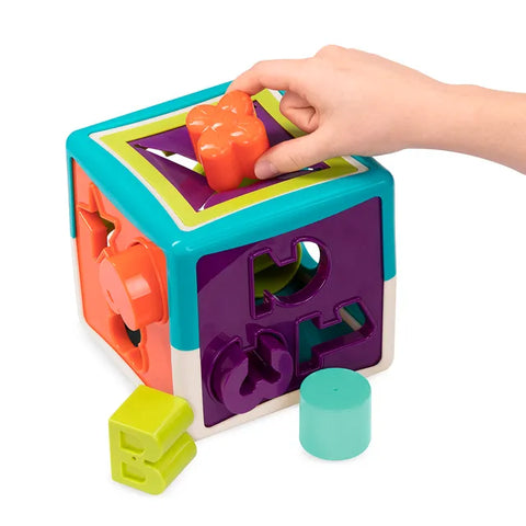 Battat Shape Sorter Cube 13 Pieces