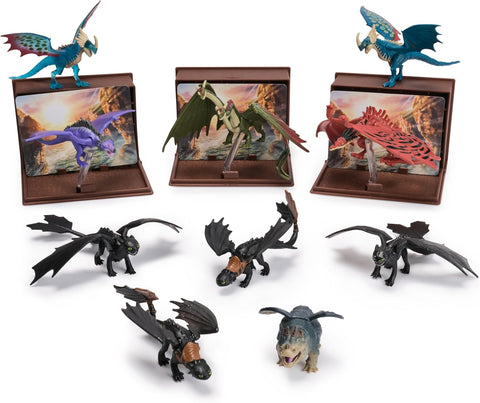 Dreamworks Dragons, How to Train Your Dragon, World of Berk: Book of Dragons, Collectible Dragon & Card with Display Stand
