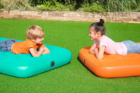Bestway DrowsyDreamer Airbed With Manual Hand Pump 158x89x18cm