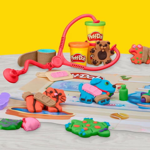Hasbro Play-Doh Create & Care Vet Playset, 18 Pieces