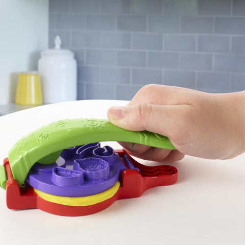 Hasbro Play-Doh Kitchen Creations Taco Time Play Food Set
