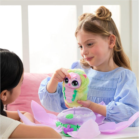 Hatchimals Bloomables Surprise Puppyfly