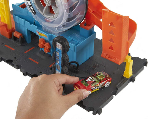 Hot Wheels City Super Twist Tire Shop Playset