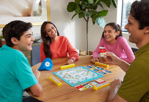 Mattel Games Scrabble Pokémon