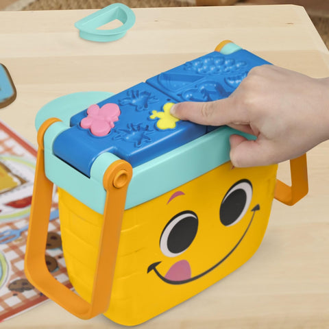 Hasbro Play-Doh Picnic Shapes Starter Set, 12 Tools and 6 Cans