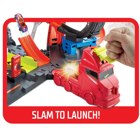 Hot Wheels Toxic Gorilla Slam Playset With Lights & Sounds