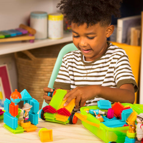 Battat Safari Adventure Carrying Case Building Bristle Blocks Set 85 Pieces