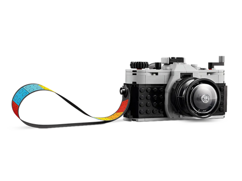 LEGO - Creator 3 In 1 Retro Camera 31147 261 Pieces