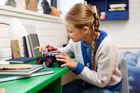 LEGO - Technic Monster Jam ThunderROARus Pull-Back 42200 232 Pieces