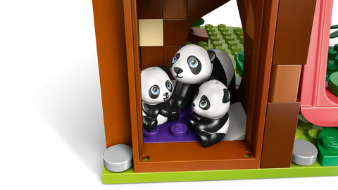 LEGO - Friends Panda Sanctuary Animal Care 42648 243 Pieces
