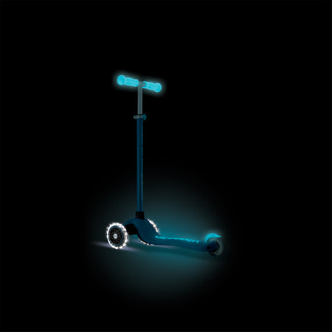 Globber Primo Plus Lights Glow 3-Wheel Scooter Deep Blue 3-9 Years