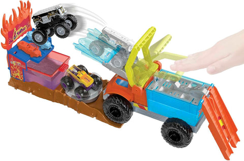 Hot Wheels Monster Trucks Arena Smashers Color Shifters 5-Alarm Rescue Playset