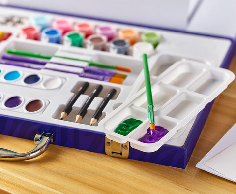 Crayola Paint & Create Easel Case