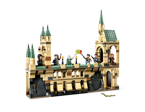 LEGO - Harry Potter The Battle of Hogwarts 730 Pieces