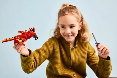 LEGO - Harry Potter Fawkes: Dumbledore's Phoenix 76448 299 Pieces