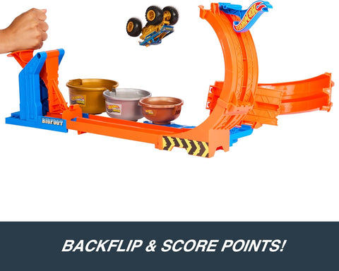 Hot Wheels Monster Trucks Loop-And-Flip Trophy Challenge Playset & Die-Cast Bigfoot Toy Truck