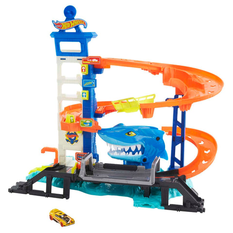 Attacking Shark Escape Playset