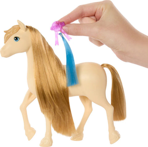 Barbie Mysteries The Great Horse Chase Tornado Pony and Accessories