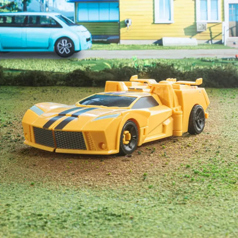 EarthSpark Spin Changer Bumblebee With Mo Malto
Figure