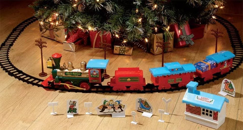 Eztec Christmas Train 53 Pieces