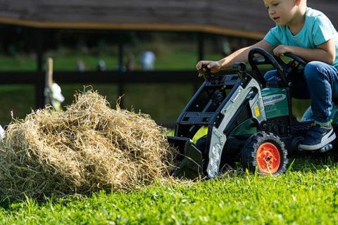 Farm Lander Pedal Tractor with Shovel, Backhoe and Trailer