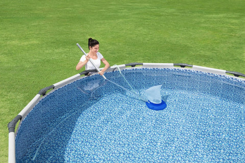 Flowclear™ AquaSuction Pool And Leaf Vacuum