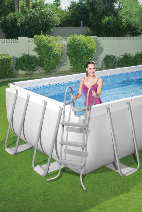 FlowClear™ Pool Ladder 107cm