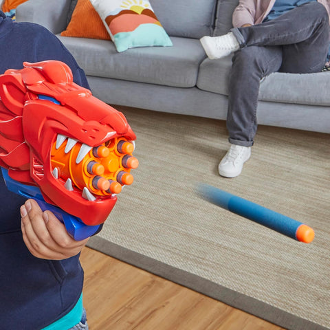 Hasbro Nerf Junior Wild Lionfury, Easy Play Dart Blaster, 16 Nerf Elite Darts