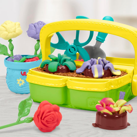 Hasbro Play-Doh Blooming Flowers Playset