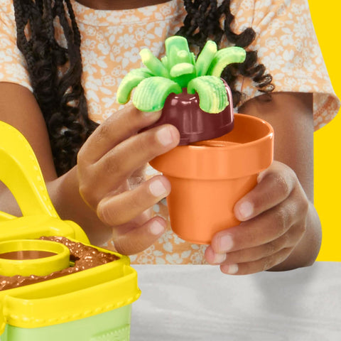 Hasbro Play-Doh Blooming Flowers Playset