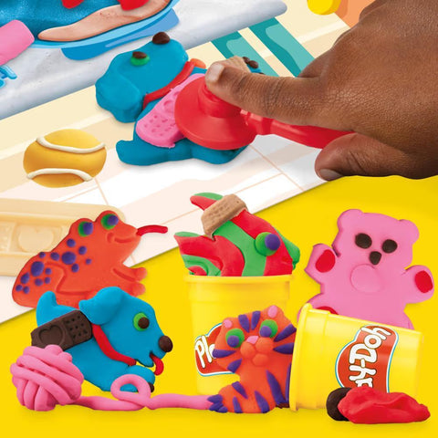 Hasbro Play-Doh Create & Care Vet Playset, 18 Pieces