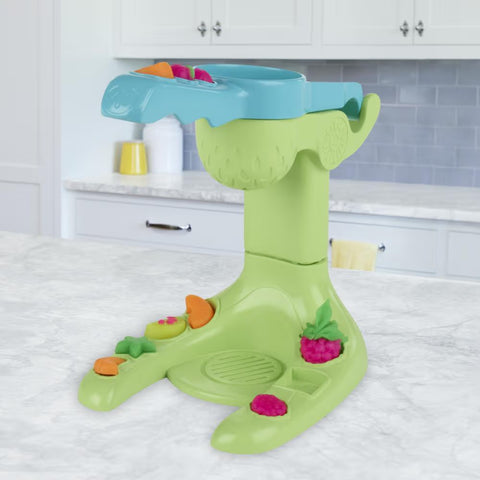Hasbro Play-Doh Kitchen Creations Juice Squeezin' Toy Juicer