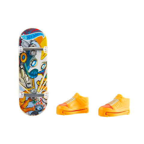 Hot Wheels Skateboard & Shoe Assortment