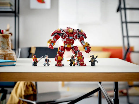 LEGO - Marvel The Hulkbuster: The Battle of Wakanda 385 Pieces