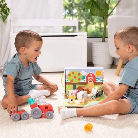 Melissa & Doug Blockables Farm Play Set