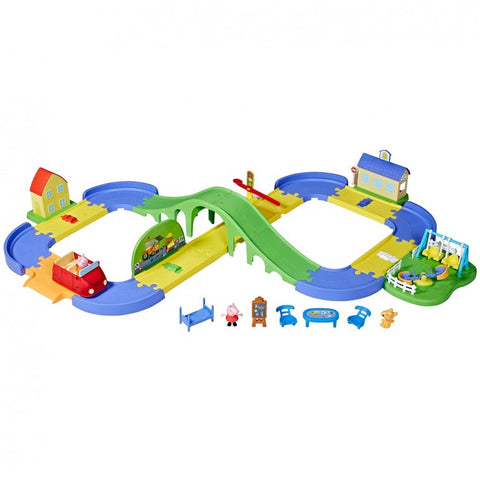 Peppa Pig All Around Peppa’s Town Set with Adjustable Track