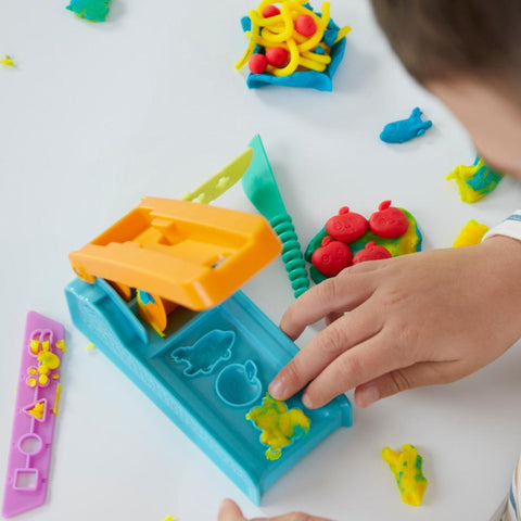 Play-Doh Fun Factory Starter Playset