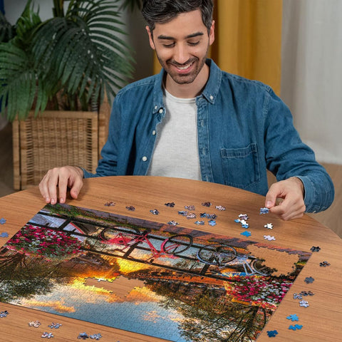 Ravensburger Bicycles in Amsterdam Puzzle 1000 Pieces